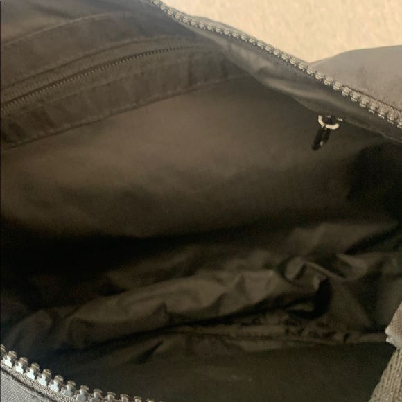 Baggu Medium Nylon crescent bag in black - Picture 5 of 5